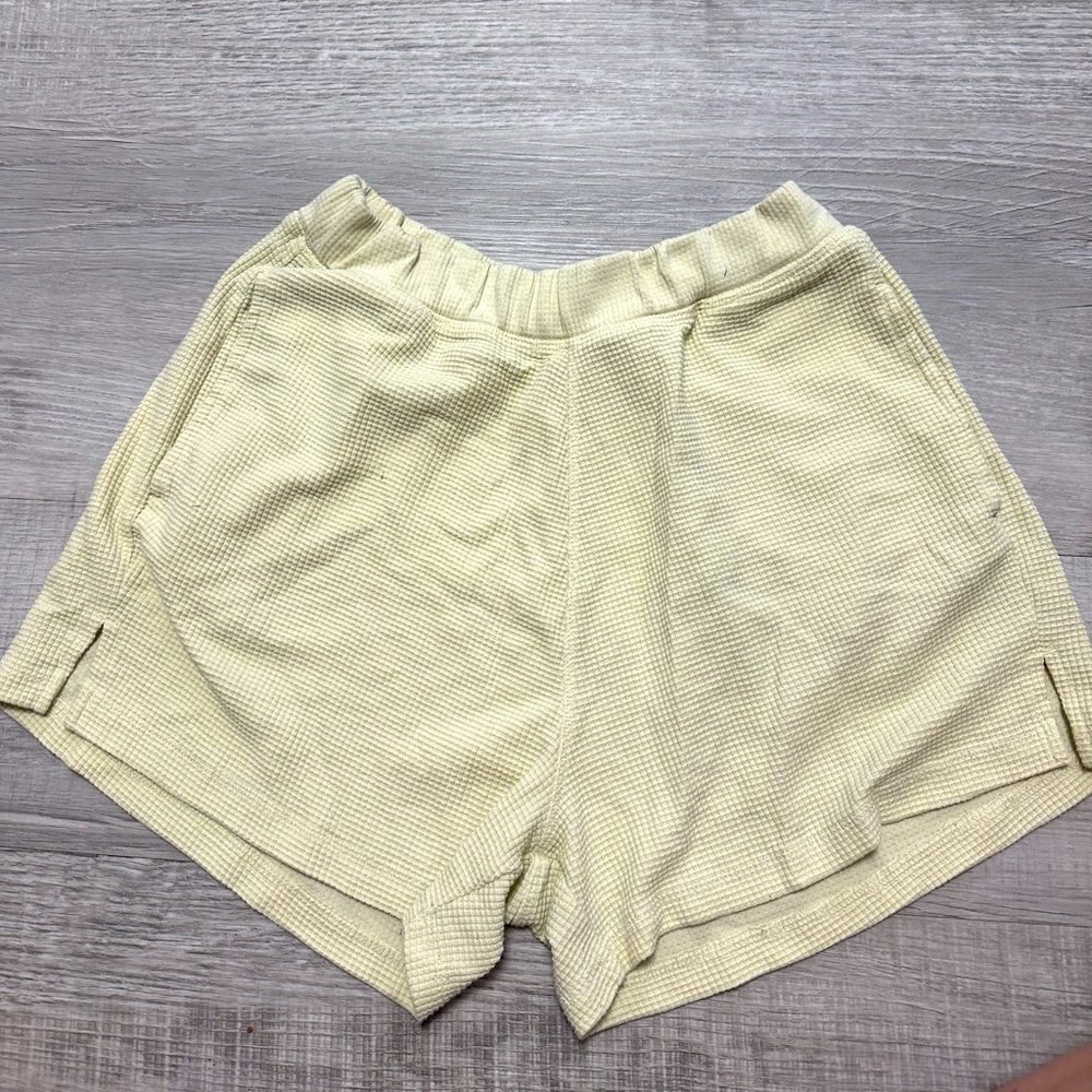 Gymshark Legacy Yellow Sweatshort